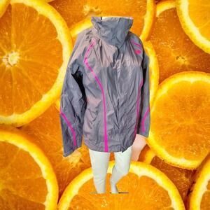 The North Face HyVent Rain Jacket Womens Small Grey Pink Waterproof Hooded Coat